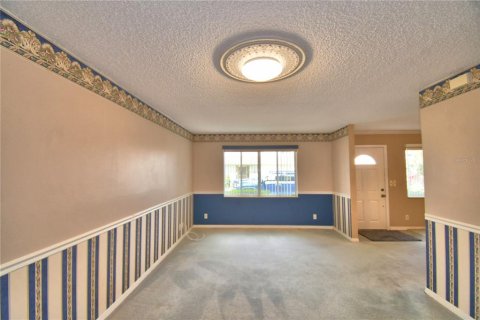 House in Winter Haven, Florida 3 bedrooms, 143.91 sq.m. № 2150725 - photo 18