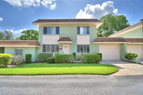 House in Winter Haven, Florida 3 bedrooms, 143.91 sq.m. № 2150725