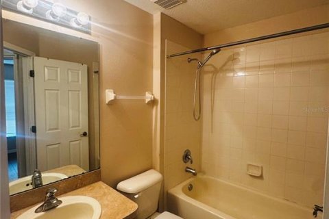 Villa ou maison à louer à Fish Hawk, Floride: 3 chambres, 124.02 m2 № 2437975 - photo 8