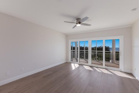 Condo in Placida, Florida, 2 bedrooms  № 1553450 - photo 18