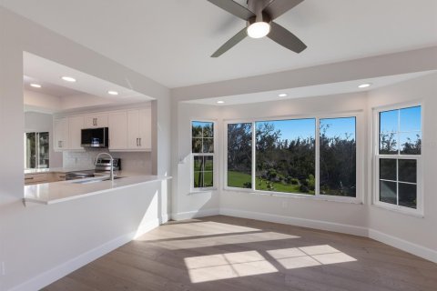 Condo in Placida, Florida, 2 bedrooms  № 1553450 - photo 13