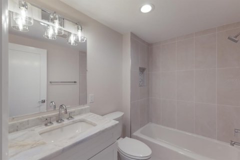 Condo in Placida, Florida, 2 bedrooms  № 1553450 - photo 29