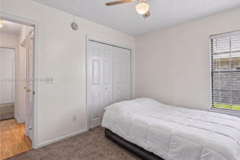 Casa en venta en Jacksonville, Florida, 4 dormitorios, 164.25 m2 № 2261210 - foto 15