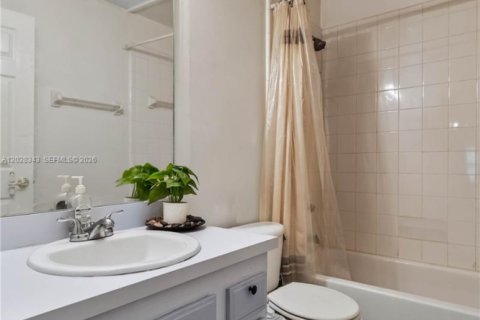 Casa en venta en Jacksonville, Florida, 4 dormitorios, 164.25 m2 № 2261210 - foto 13
