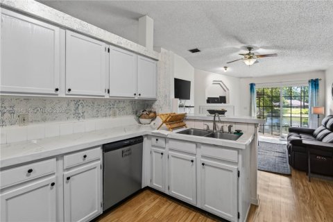 Casa en venta en Jacksonville, Florida, 4 dormitorios, 164.25 m2 № 2261210 - foto 5