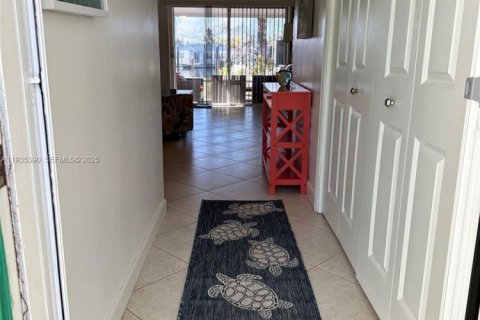 Купить кондоминиум в Марафон, Флорида 1 спальня, 60.94м2, № 1994221 - фото 6