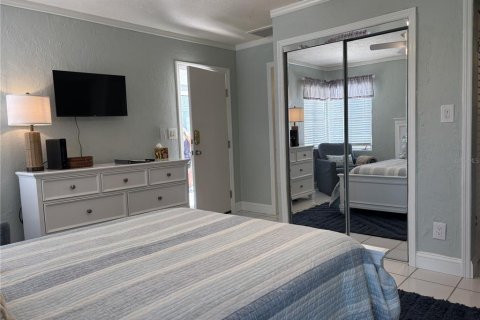 Condominio en venta en Sarasota, Florida, 4 habitaciones, 27.31 m2 № 2134046 - foto 10