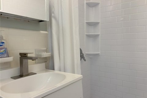 Condominio en venta en Sarasota, Florida, 4 habitaciones, 27.31 m2 № 2134046 - foto 5