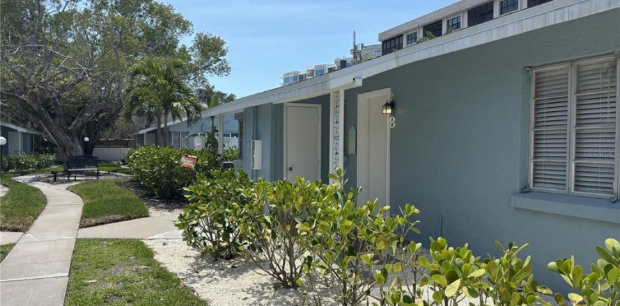 Condominio en Sarasota, Florida, 4 habitaciones № 2134046
