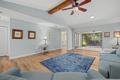 Villa ou maison à vendre à Sarasota, Floride: 2 chambres, 124.49 m2 № 1589659 - photo 9