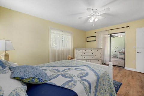 Villa ou maison à vendre à Sarasota, Floride: 2 chambres, 124.49 m2 № 1589659 - photo 16