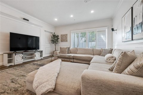 Adosado en alquiler en Tampa, Florida, 3 dormitorios, 219.06 m2 № 1916789 - foto 8
