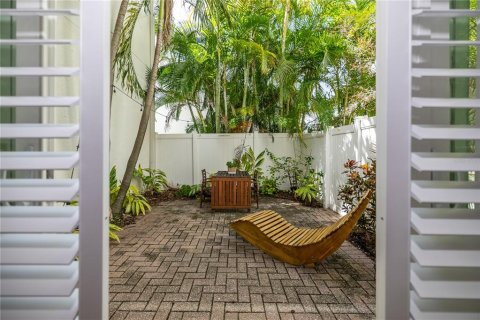 Adosado en alquiler en Tampa, Florida, 3 dormitorios, 219.06 m2 № 1916789 - foto 27