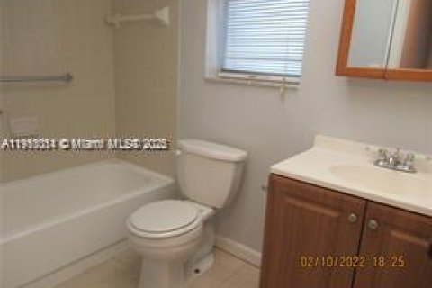 Снять в аренду кондоминиум в Санрайз, Флорида 1 спальня, 59.46м2, № 1965622 - фото 5