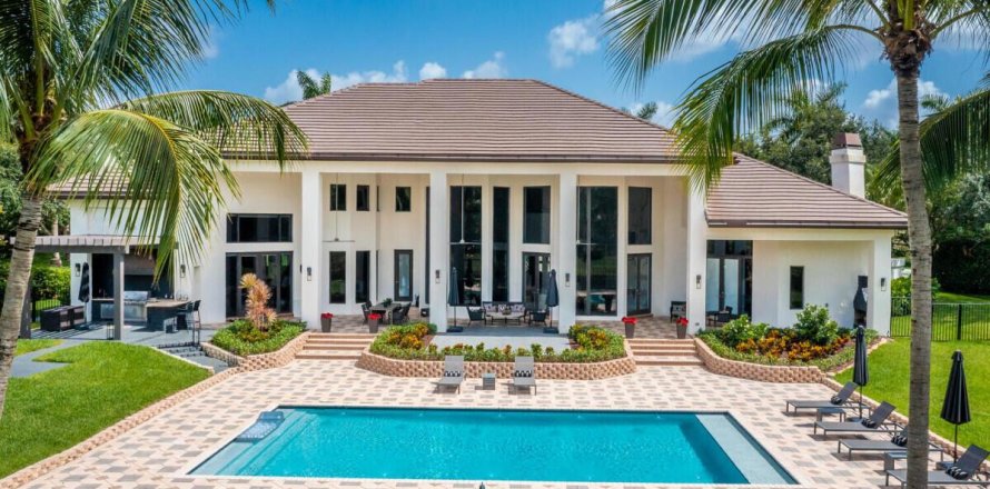 House in Weston, Florida 6 bedrooms, 520.9 sq.m. № 2087990