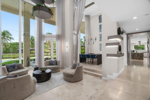 House in Weston, Florida 6 bedrooms, 520.9 sq.m. № 2087990 - photo 10
