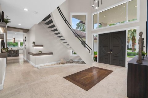 House in Weston, Florida 6 bedrooms, 520.9 sq.m. № 2087990 - photo 8