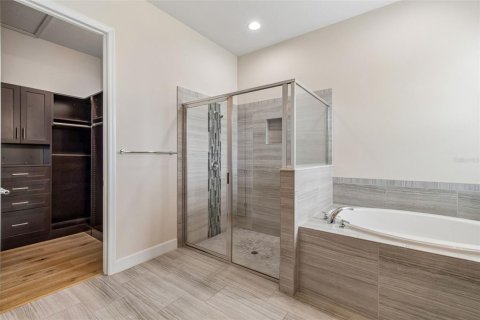 Villa ou maison à vendre à Tampa, Floride: 4 chambres, 230.12 m2 № 2200248 - photo 25
