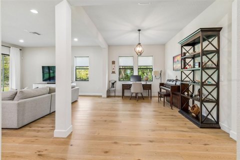 Villa ou maison à vendre à Tampa, Floride: 4 chambres, 230.12 m2 № 2200248 - photo 10