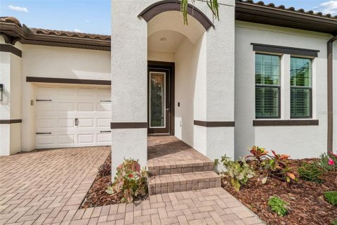 Villa ou maison à vendre à Tampa, Floride: 4 chambres, 230.12 m2 № 2200248 - photo 6