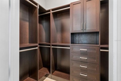 Villa ou maison à vendre à Tampa, Floride: 4 chambres, 230.12 m2 № 2200248 - photo 27