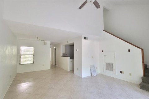 Adosado en alquiler en Gainesville, Florida, 2 dormitorios, 109.07 m2 № 1907239 - foto 11