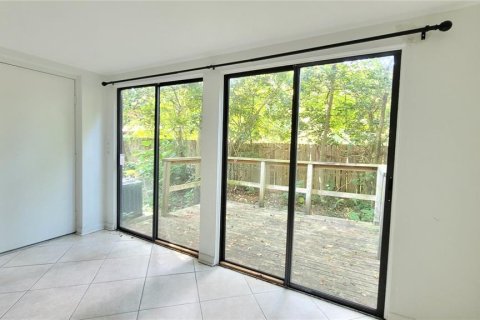 Adosado en alquiler en Gainesville, Florida, 2 dormitorios, 109.07 m2 № 1907239 - foto 10