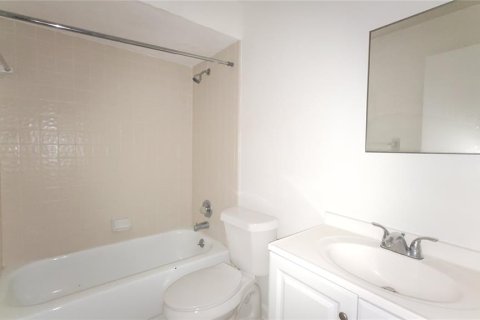 Adosado en alquiler en Gainesville, Florida, 2 dormitorios, 109.07 m2 № 1907239 - foto 8