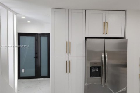 Villa ou maison à vendre à Miami Gardens, Floride: 3 chambres, 144.56 m2 № 2025629 - photo 19