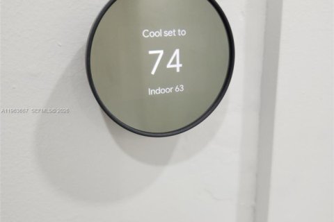 Villa ou maison à vendre à Miami Gardens, Floride: 3 chambres, 144.56 m2 № 2025629 - photo 25