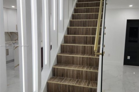 Villa ou maison à vendre à Miami Gardens, Floride: 3 chambres, 144.56 m2 № 2025629 - photo 7