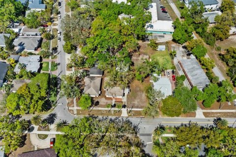 House in Dunedin, Florida 2 bedrooms, 100.52 sq.m. № 2167317 - photo 21