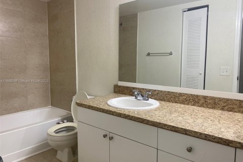 Copropriété à louer à Sunrise, Floride: 1 chambre, 69.03 m2 № 1882214 - photo 13