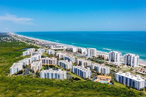 Condo à New Smyrna Beach, Floride, 3 chambres  № 2358986