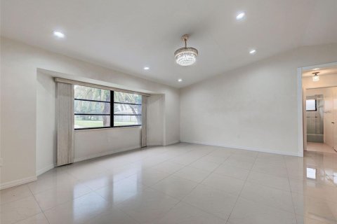 Casa en venta en Port Charlotte, Florida, 3 dormitorios, 175.49 m2 № 2424286 - foto 19