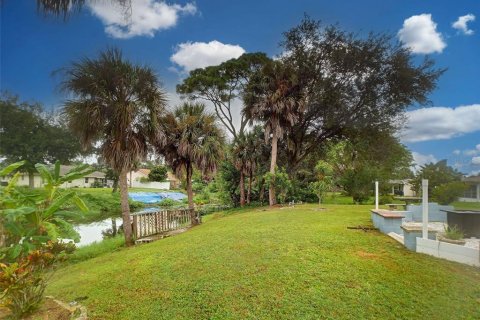 Casa en venta en Port Charlotte, Florida, 3 dormitorios, 175.49 m2 № 2424286 - foto 5