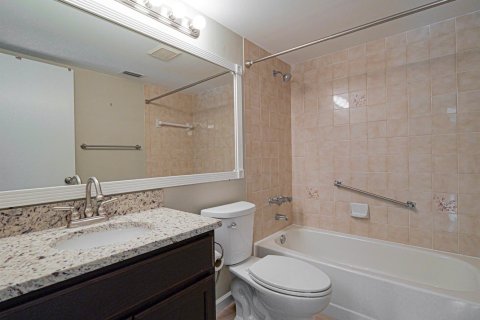 Condominio en venta en Palm City, Florida, 2 dormitorios, 104.98 m2 № 2087789 - foto 16