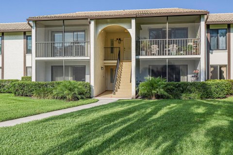 Condo à Palm City, Floride, 2 chambres  № 2087789