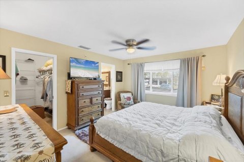 Condo in Sarasota, Florida, 2 bedrooms  № 1535687 - photo 14