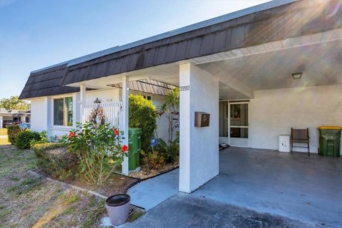 Condo in Sarasota, Florida, 2 bedrooms  № 1535687 - photo 3