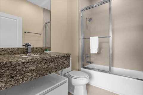 Townhouse in Kissimmee, Florida 3 bedrooms, 210.24 sq.m. № 1555256 - photo 22