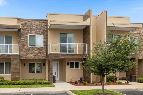 Townhouse in Kissimmee, Florida 3 bedrooms, 210.24 sq.m. № 1555256 - photo 3