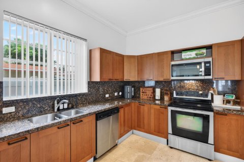Townhouse in Fort Lauderdale, Florida 3 bedrooms, 215.81 sq.m. № 2078562 - photo 8