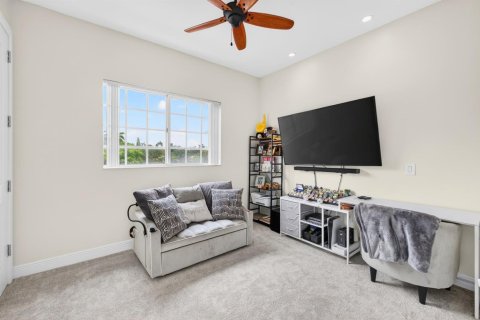 Townhouse in Fort Lauderdale, Florida 3 bedrooms, 215.81 sq.m. № 2078562 - photo 25
