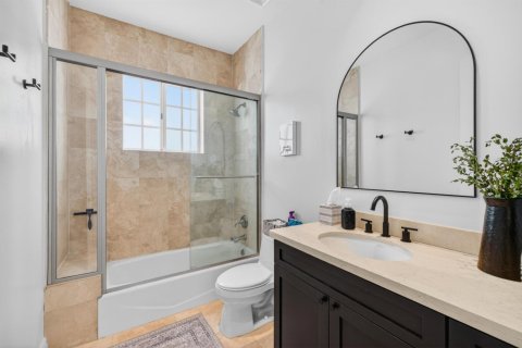 Townhouse in Fort Lauderdale, Florida 3 bedrooms, 215.81 sq.m. № 2078562 - photo 27