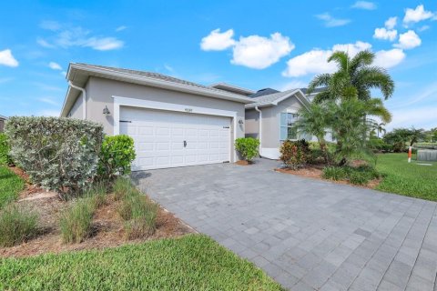 Villa ou maison à vendre à Punta Gorda, Floride: 4 chambres, 188.31 m2 № 1771658 - photo 4
