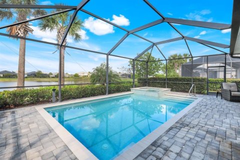 Villa ou maison à vendre à Punta Gorda, Floride: 4 chambres, 188.31 m2 № 1771658 - photo 1