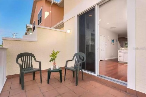 Adosado en alquiler en Sarasota, Florida, 3 dormitorios, 184.23 m2 № 1911973 - foto 13