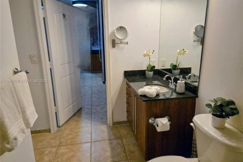 Copropriété à louer à Miami, Floride: 1 chambre, 70.51 m2 № 2001240 - photo 14