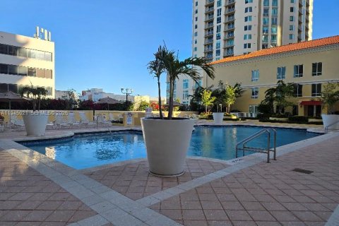 Copropriété à louer à Miami, Floride: 1 chambre, 70.51 m2 № 2001240 - photo 4